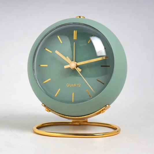 Mira Desk Clock - Stille Quartz, Lichtgevende Wijzers 0