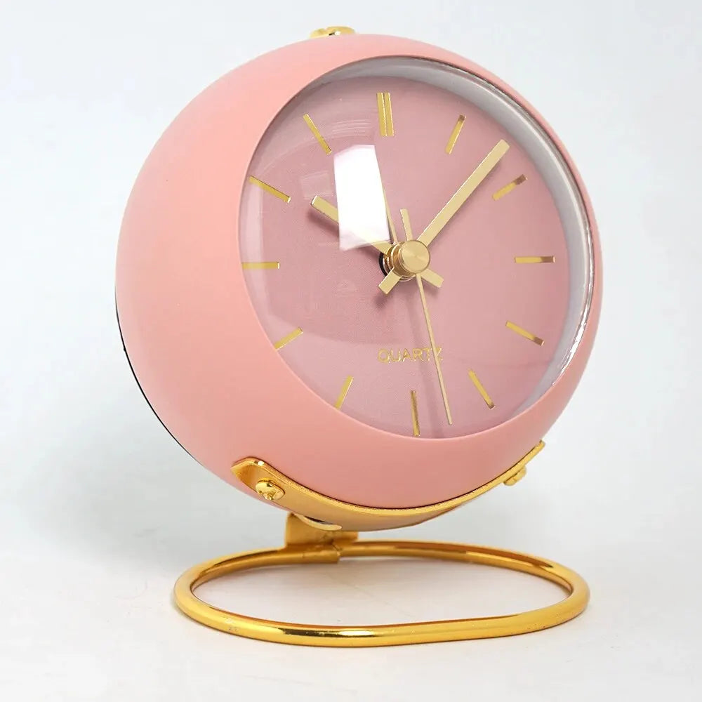 Mira Desk Clock - Stille Quartz, Lichtgevende Wijzers 1