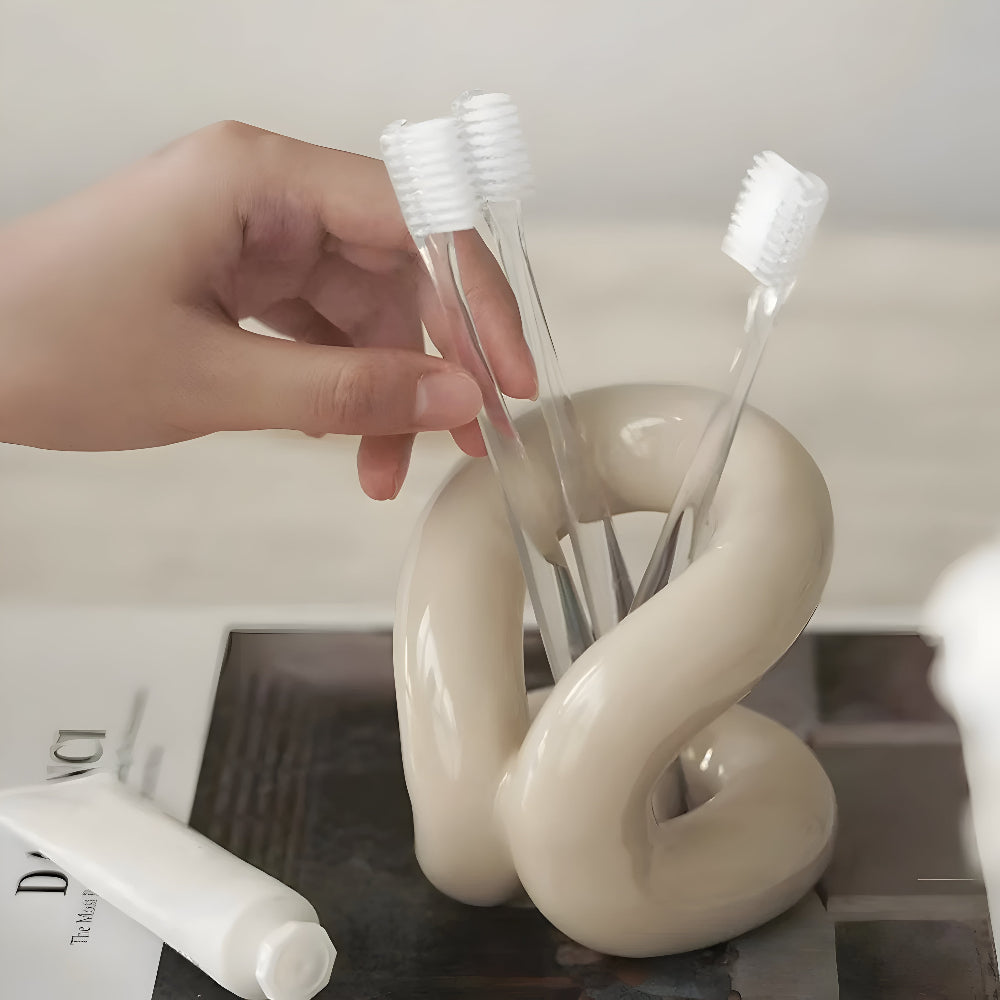 Nora Ceramic Holder - Modern Design with Rope Knot 3