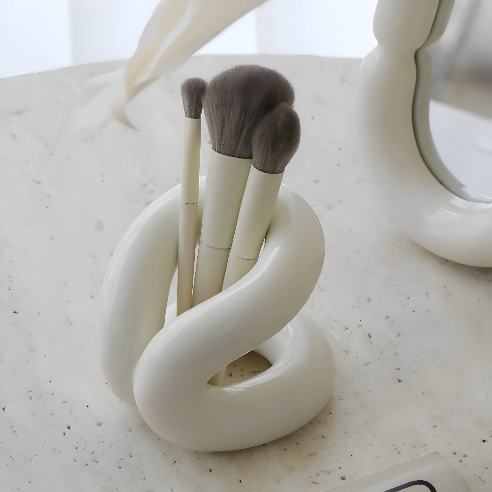 Nora Ceramic Holder - Modern Design with Rope Knot 5