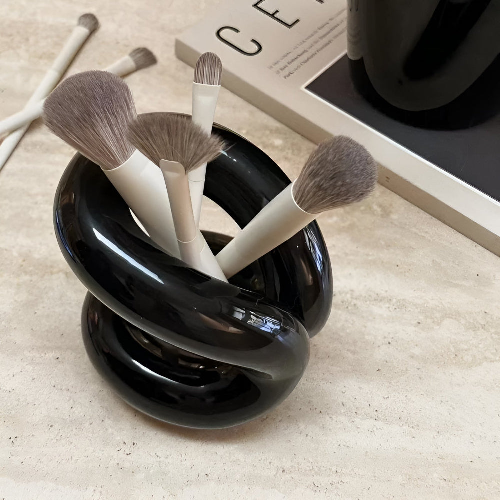 Nora Ceramic Holder - Modern Design with Rope Knot 8