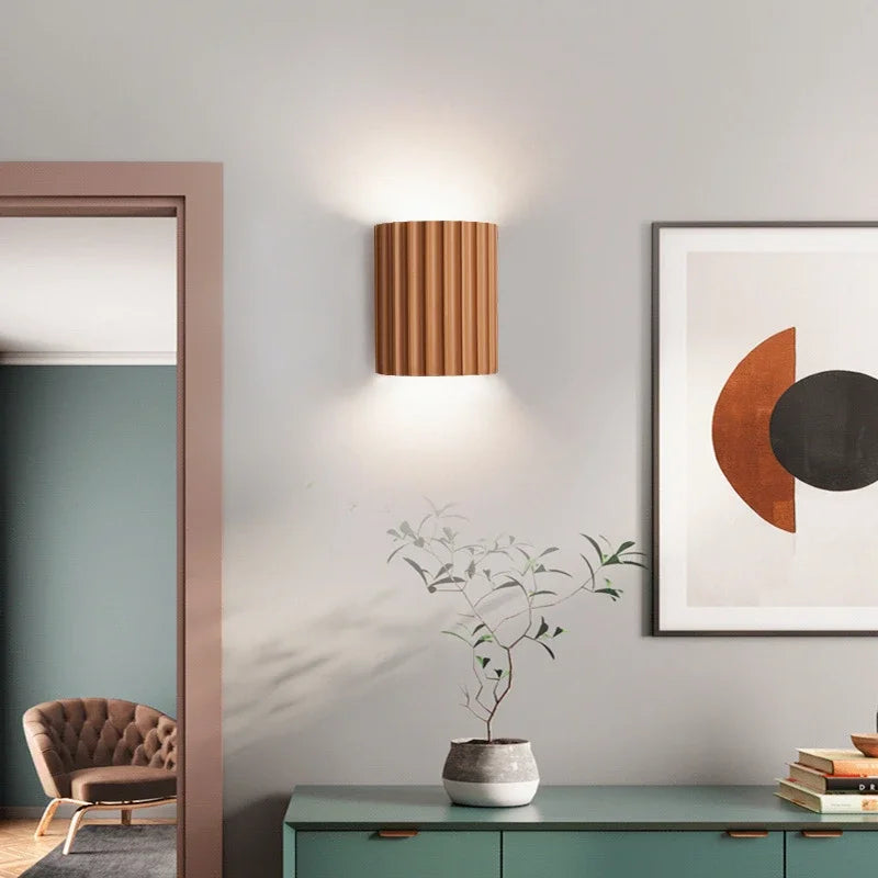 Nora Wandlamp Zwart - Hars, Scandinavisch Design, Sfeervolle Muurlamp 2