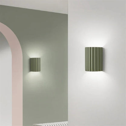 Nora Wandlamp Zwart - Hars, Scandinavisch Design, Sfeervolle Muurlamp 4