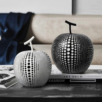 Pola Apple Sculpture - Duurzame Hars, Modern Design 2