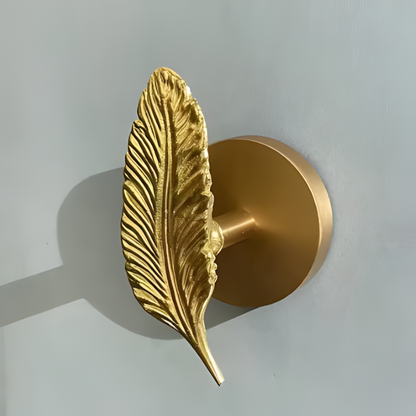 BrassBeastHook™ – Messing Wandhaak met Dierenkop – Gouden Accent Kapstokhaak