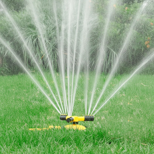 TripleSpray360™ – 360° Gazon Sproeier met 3 Armen – Gelijkmatige Tuin Bewatering