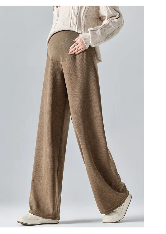 BumpLounge™ – Comfortabele Ribstof Zwangerschapsbroek – Positiebroek met Wijde Pijpen