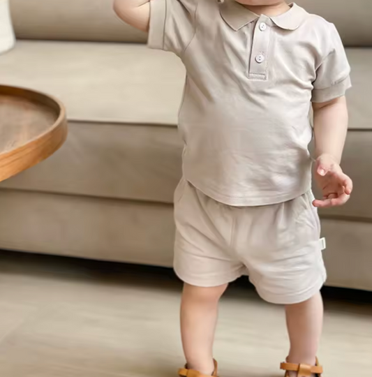 PoloBloom™ – Zomerset met Kraagpolo & Short – Stijlvolle Jongensoutfit