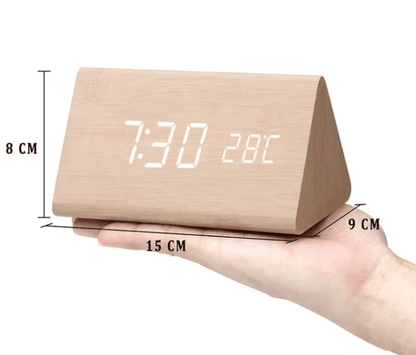 WoodSense™ – LED Houten Klok met Spraakbesturing – Slimme LED Tafelklok