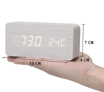 WoodSense™ – LED Houten Klok met Spraakbesturing – Slimme LED Tafelklok