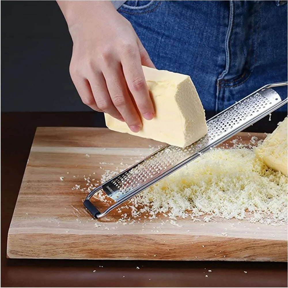 Sento Multifunctionele Rasp - Roestvrij Staal, Lange Houten Steel 1