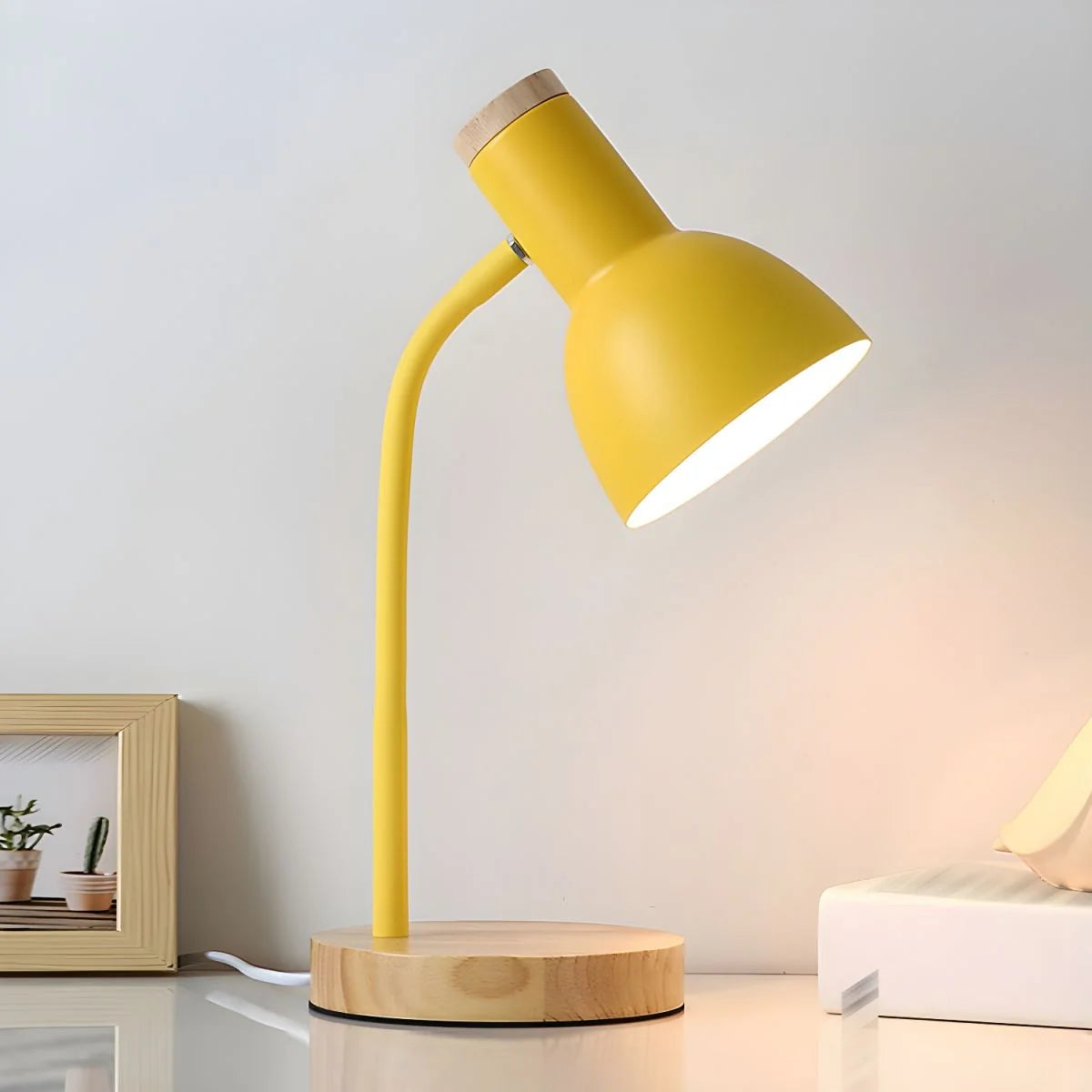 Sirius Tafellamp Zwart - Houten Voet, Verstelbare Kap Scandinavisch Design 5