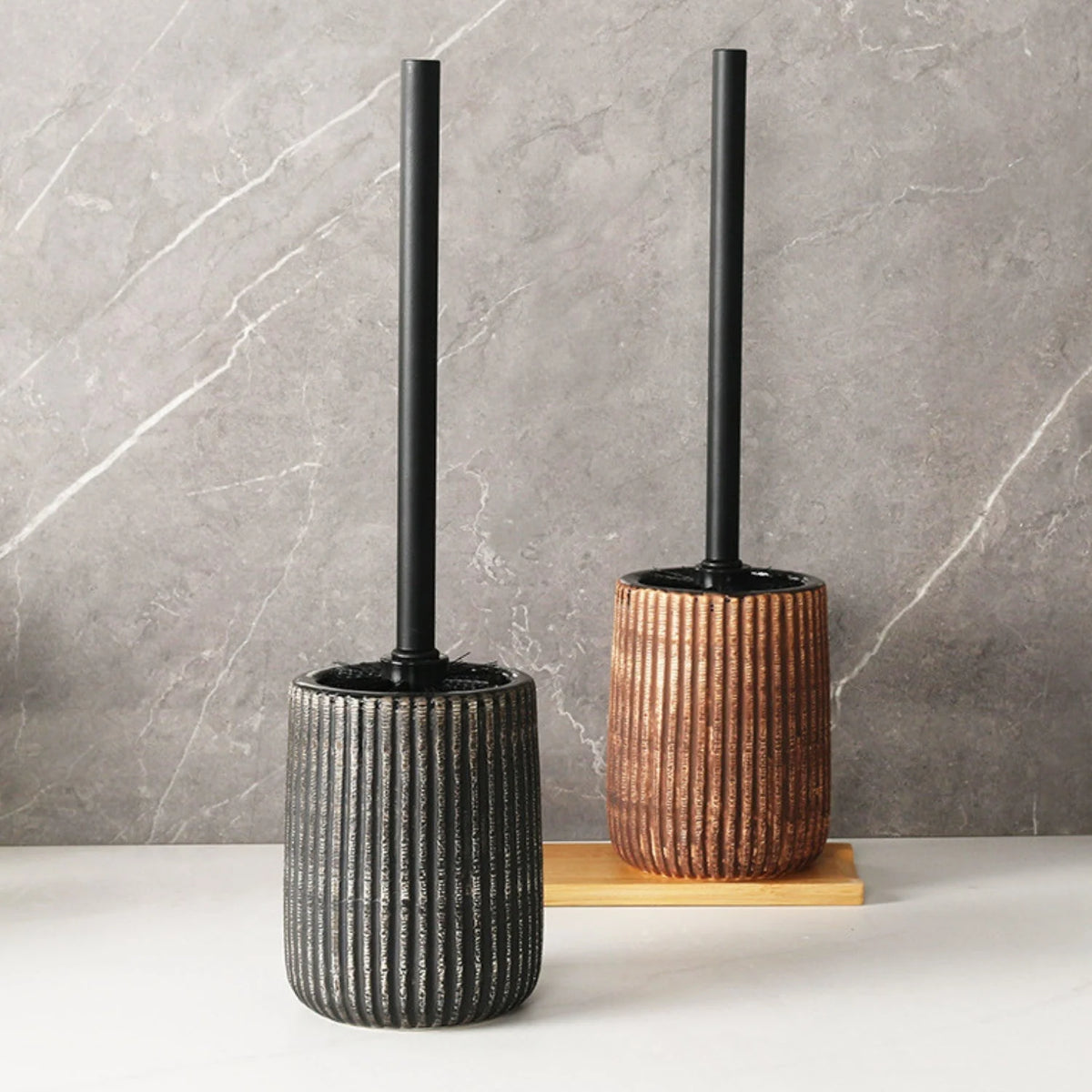 Tero Toiletborstel en Houder Set - Gestructureerd Keramiek, Elegant Design 2
