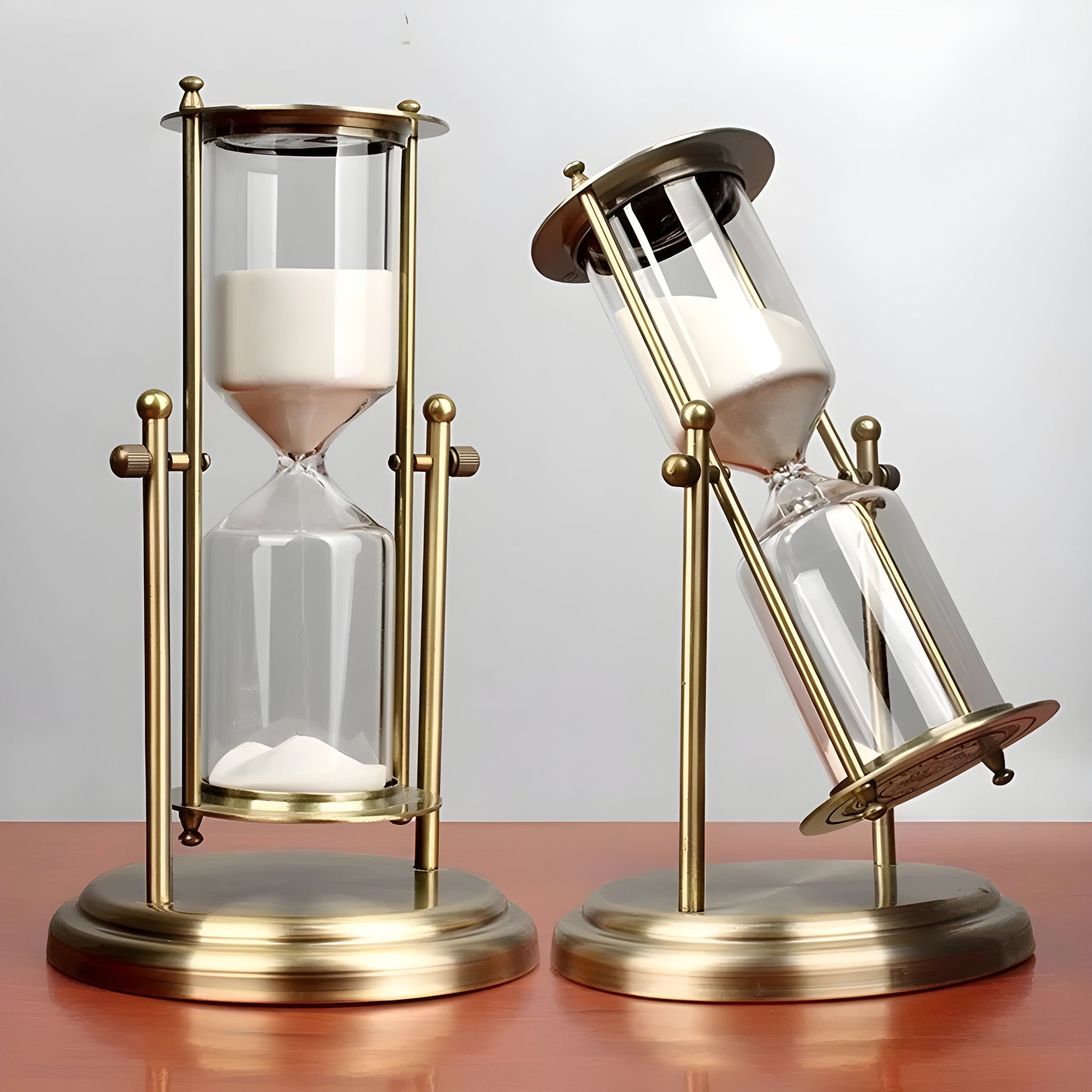Tiberis Zandloper - Messing en Glas, Elegant Decoratief Uurwerk 6