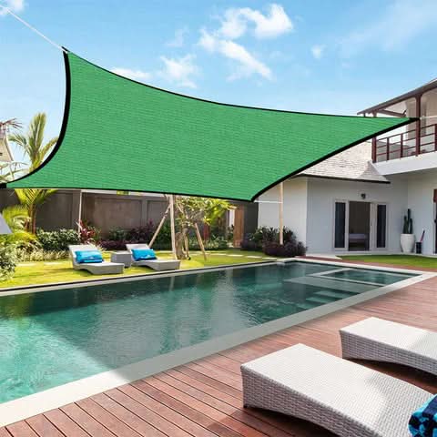 RainShadePro™ – Waterdichte Outdoor Zonwering – Zon & Regen Bescherming