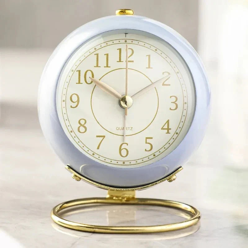 Vento Stille Wekker - Vintage Design met Nachtlampje 0