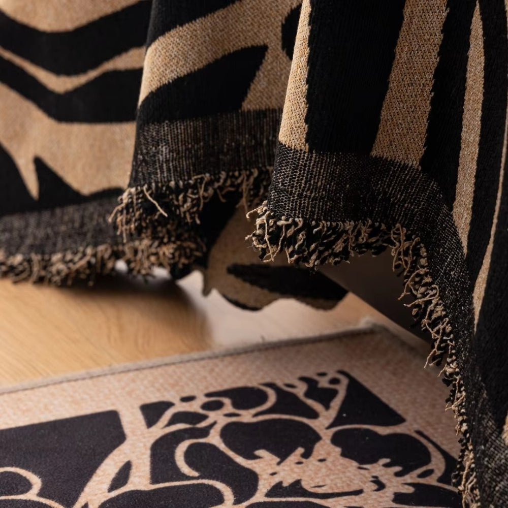 Zefira Bankhoes - Chenille, Zebra Design 6