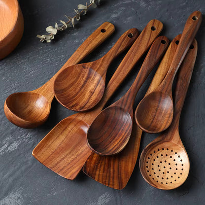 TeakCraft™ – Handgemaakte Teak Keukengerei Set – Krasvrije Kookhulpen Set