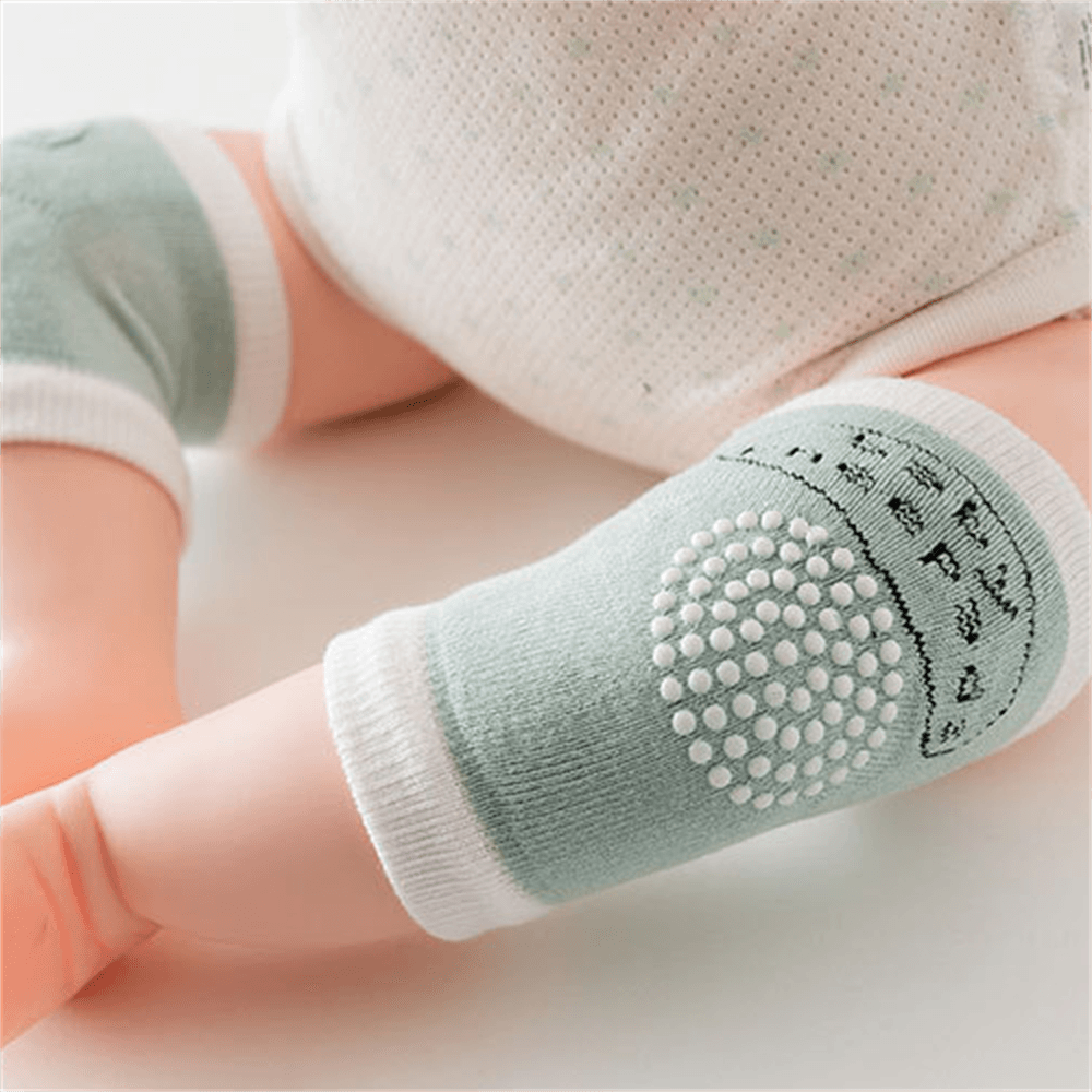 CrawlGuard™ – Zachte Antislip Kniebeschermers – Comfortabel Kruiphulpje voor Baby’s