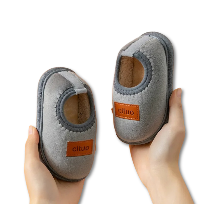 FluffSnugs™ – Warme Antislip Babyslofjes – Baby Winter Schoenen