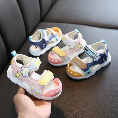 SandieSteps™ – Lichtgewicht Zomerschoenen met Grip – Kindersandalen voor Strandplezier