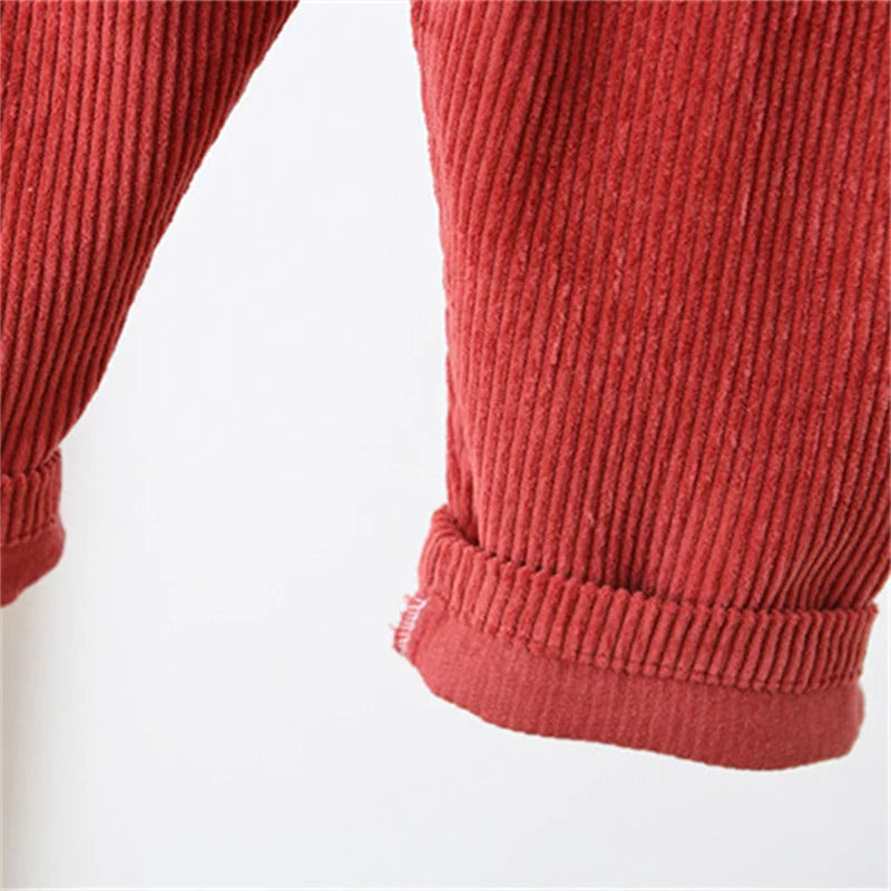 VelviTrek™ – Comfortabele Ribstof Tuinbroek – Warm & Duurzaam Design
