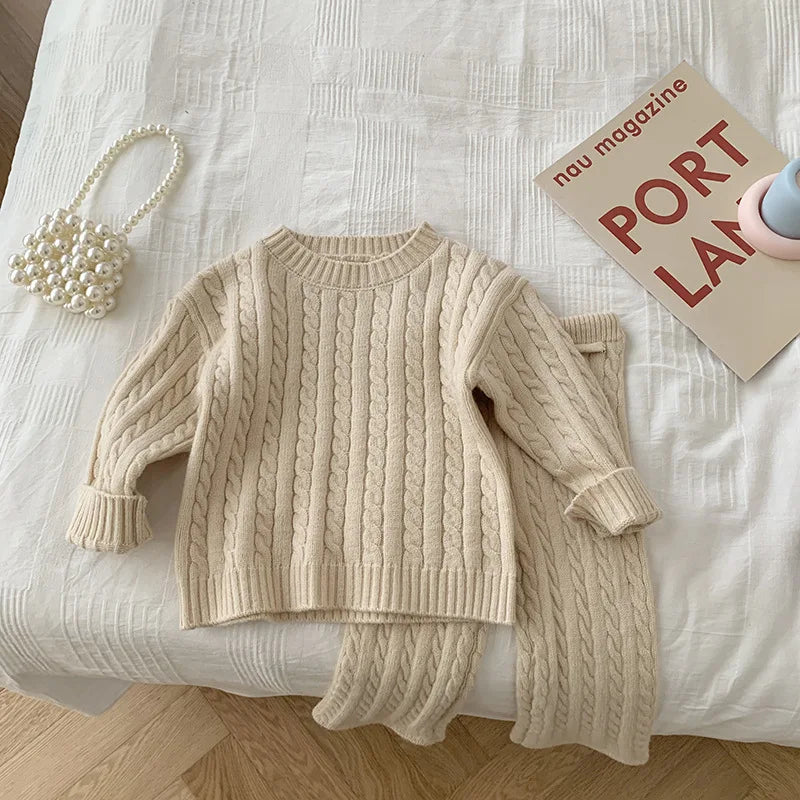 KnitChic™ – Gebreide Trui en Broek Set – Warme Kinderoutfit
