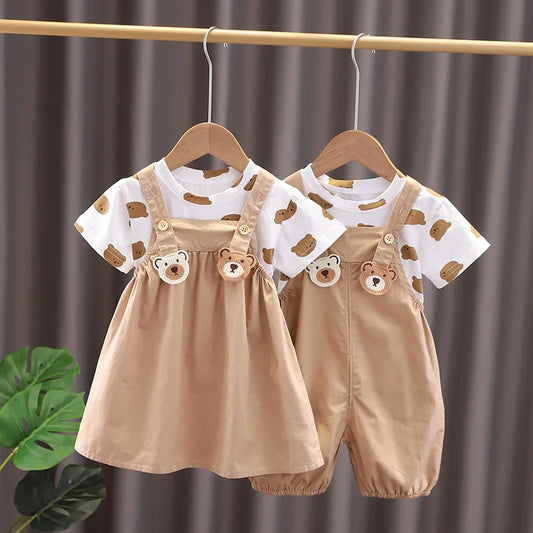 BearPlaySet™ – Ademend Zomersetje met Cartoonprint – Baby Outfit Set