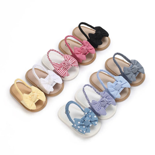 TinyTies™ – Zomerse Sandalen met Strik – Comfortabele Babyschoentjes