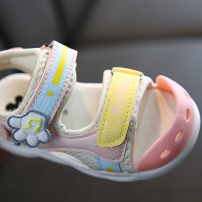 SandieSteps™ – Lichtgewicht Zomerschoenen met Grip – Kindersandalen voor Strandplezier