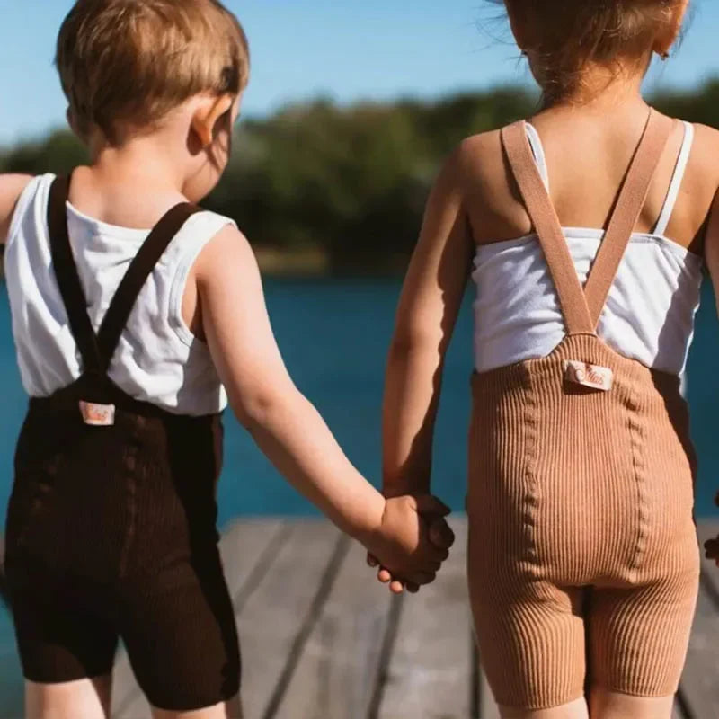 PlayStraps™ – Korte Panty met Schouderbanden – Comfortabele Babybroek
