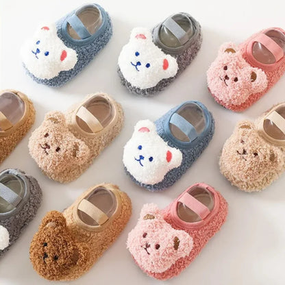 SnugglePaws™ – Warme Beren Slofjes – Antislip Winterpantoffels Baby