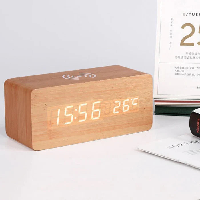 LumiWood™ – Draadloos Opladende Wekker – Slim Houten Wekker
